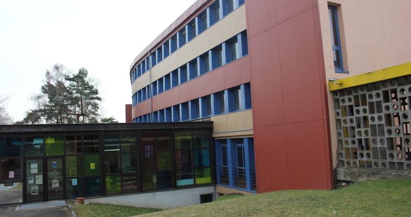 Stagiaires 2017-2018 - Liste des postes envisagés pour recevoir un-e stagiaire